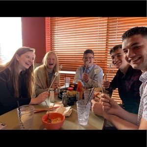 Meet your Posher, Jordy